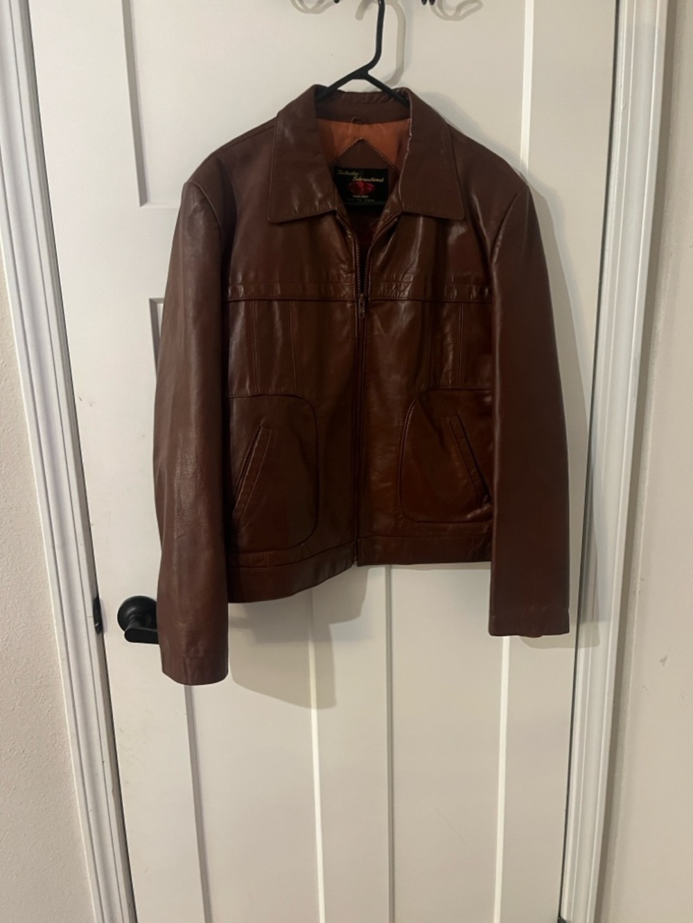 Men's Brown Leather Bomber Jacket - Classic Zip Front